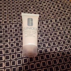 NWOT Clinique Moisture Surge Overnight Mask